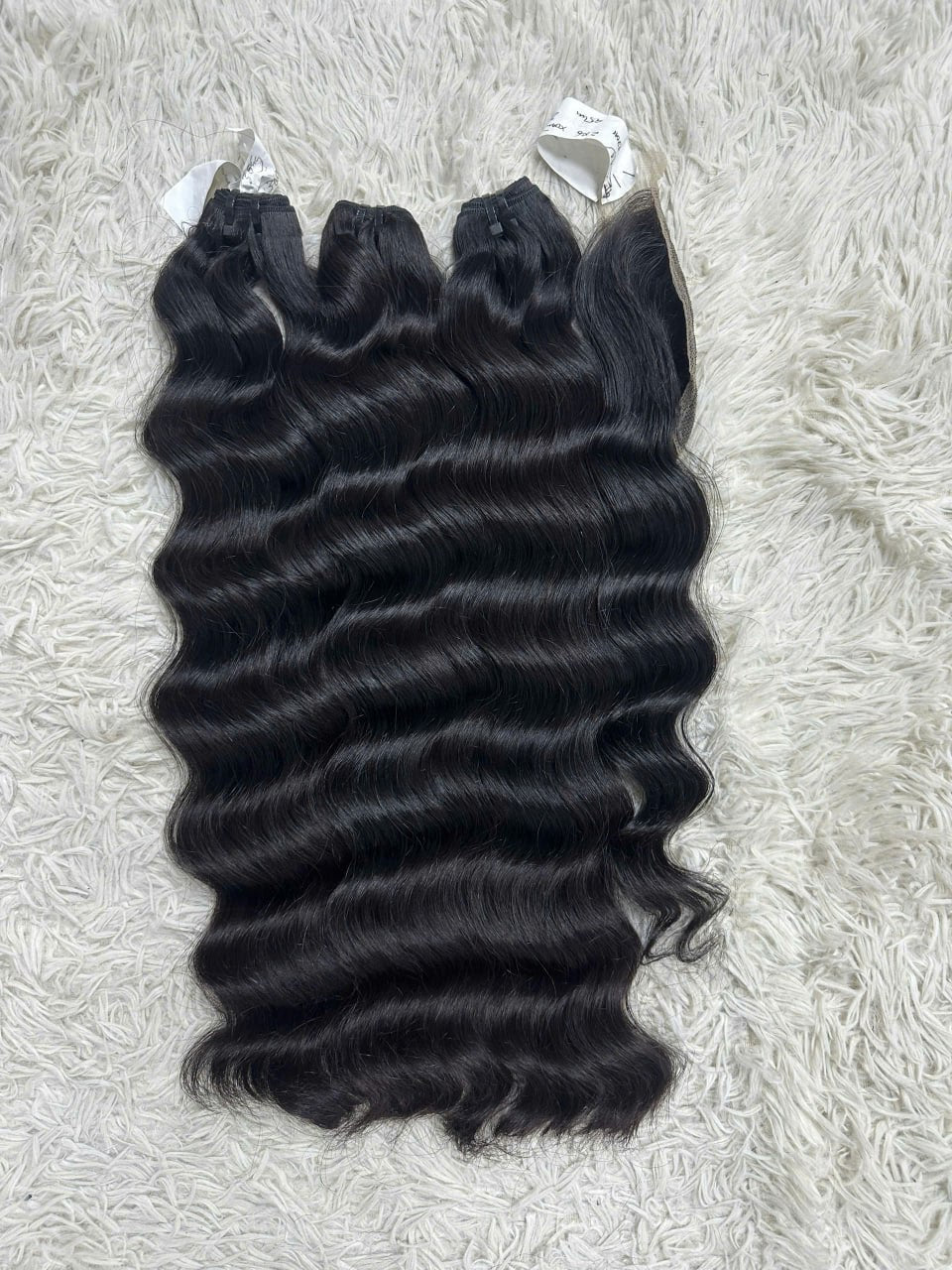 Noire Muse Raw Bundle — Cambodian Wavy 20”