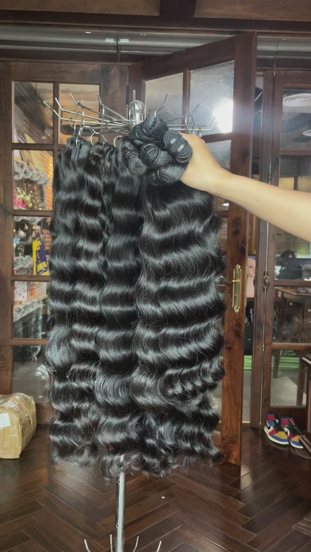 Noire Muse Raw Bundle — Cambodian Wavy 20”